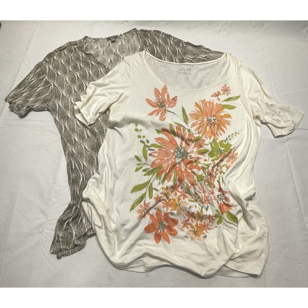 J Jill Women's Top Lot 2 Medium Floral Ivory & Gray Short‎ Sleeve